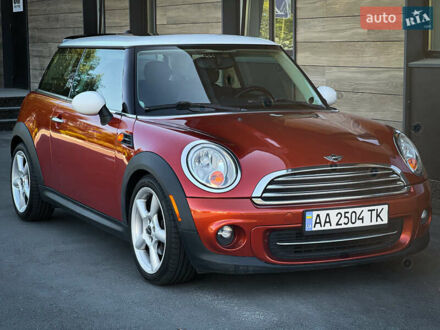 Червоний Міні Cooper, об'ємом двигуна 1.6 л та пробігом 221 тис. км за 7400 $, фото 1 на Automoto.ua