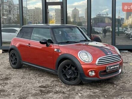 Міні Cooper 2011 у Києві на Automoto.ua Червоний Міні Cooper, об'ємом двигуна 1.6 л та пробігом 107 тис. км за 7690 $, фото 1 на Automoto.ua