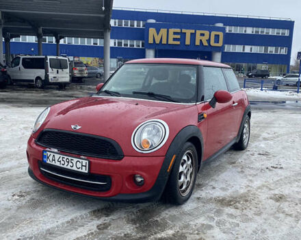 Красный Мини Купер, объемом двигателя 1.6 л и пробегом 187 тыс. км за 7500 $, фото 1 на Automoto.ua