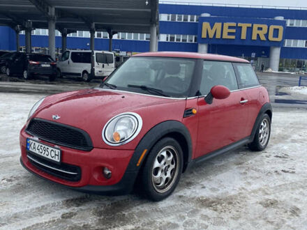 Червоний Міні Cooper, об'ємом двигуна 1.6 л та пробігом 187 тис. км за 7500 $, фото 1 на Automoto.ua