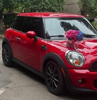 Червоний Міні Cooper, об'ємом двигуна 1.6 л та пробігом 144 тис. км за 8300 $, фото 1 на Automoto.ua