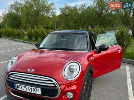 Красный Мини Купер, объемом двигателя 1.5 л и пробегом 147 тыс. км за 10300 $, фото 1 на Automoto.ua