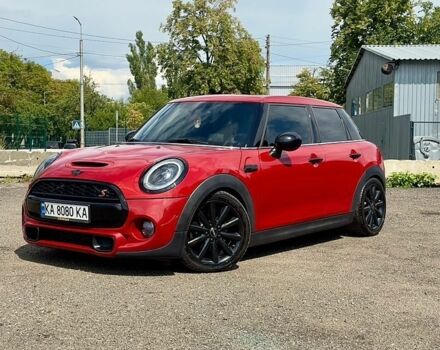 Червоний Міні Cooper, об'ємом двигуна 2 л та пробігом 88 тис. км за 17900 $, фото 1 на Automoto.ua