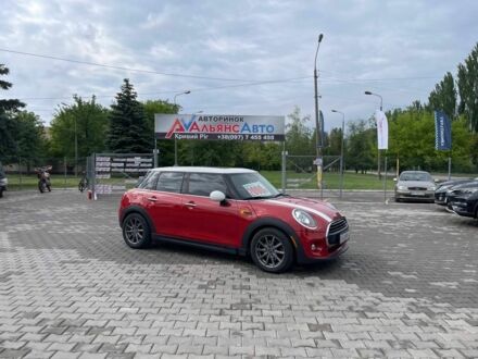 Мини Купер 2016 в Кривом Роге на Automoto.ua Красный Мини Купер, объемом двигателя 1.5 л и пробегом 122 тыс. км за 12900 $, фото 1 на Automoto.ua