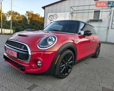 Червоний Міні Cooper, об'ємом двигуна 2 л та пробігом 67 тис. км за 12800 $, фото 1 на Automoto.ua