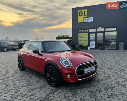 Красный Мини Купер, объемом двигателя 1.5 л и пробегом 80 тыс. км за 20500 $, фото 1 на Automoto.ua