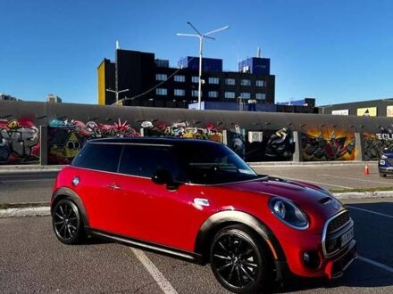 Червоний Міні Cooper, об'ємом двигуна 2 л та пробігом 30 тис. км за 20000 $, фото 1 на Automoto.ua
