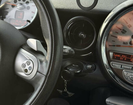Міні Cooper, об'ємом двигуна 1.6 л та пробігом 111 тис. км за 8500 $, фото 21 на Automoto.ua