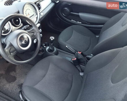 Мини Купер, объемом двигателя 1.4 л и пробегом 170 тыс. км за 7000 $, фото 8 на Automoto.ua