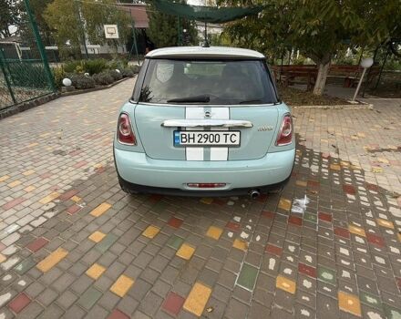 Міні Cooper, об'ємом двигуна 1.6 л та пробігом 212 тис. км за 7500 $, фото 2 на Automoto.ua