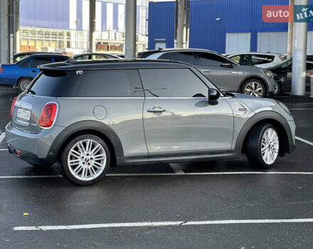 Міні Cooper, об'ємом двигуна 1.5 л та пробігом 75 тис. км за 12900 $, фото 5 на Automoto.ua