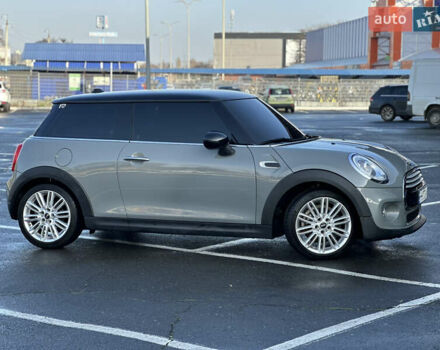 Міні Cooper, об'ємом двигуна 1.5 л та пробігом 75 тис. км за 12900 $, фото 3 на Automoto.ua