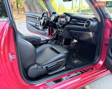 Міні Cooper, об'ємом двигуна 2 л та пробігом 205 тис. км за 12500 $, фото 22 на Automoto.ua