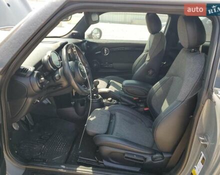 Мини Купер, объемом двигателя 2 л и пробегом 138 тыс. км за 1900 $, фото 6 на Automoto.ua