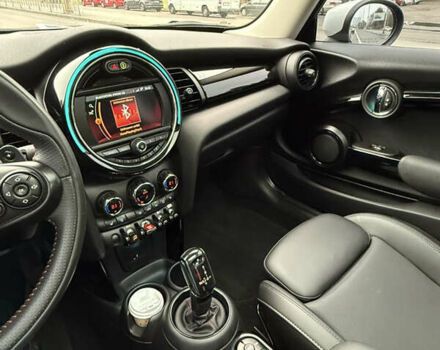 Мини Купер, объемом двигателя 2 л и пробегом 50 тыс. км за 19900 $, фото 6 на Automoto.ua