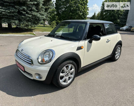 Міні Cooper, об'ємом двигуна 1.6 л та пробігом 195 тис. км за 6800 $, фото 5 на Automoto.ua