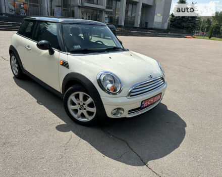 Міні Cooper, об'ємом двигуна 1.6 л та пробігом 195 тис. км за 6800 $, фото 8 на Automoto.ua