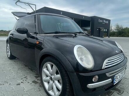 Міні Cooper, об'ємом двигуна 1.6 л та пробігом 128 тис. км за 4500 $, фото 1 на Automoto.ua