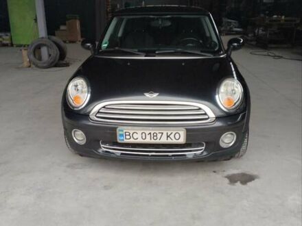 Мини Купер, объемом двигателя 1.4 л и пробегом 249 тыс. км за 5500 $, фото 1 на Automoto.ua