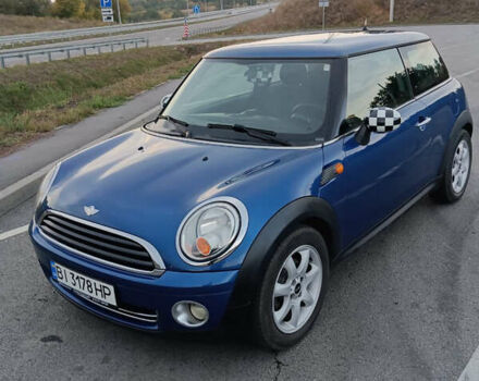 Мини Купер, объемом двигателя 1.4 л и пробегом 170 тыс. км за 7000 $, фото 1 на Automoto.ua