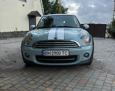 Міні Cooper, об'ємом двигуна 1.6 л та пробігом 212 тис. км за 7500 $, фото 1 на Automoto.ua