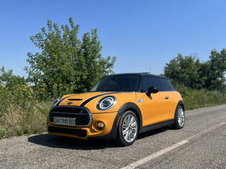 Міні Cooper, об'ємом двигуна 2 л та пробігом 107 тис. км за 13000 $, фото 1 на Automoto.ua