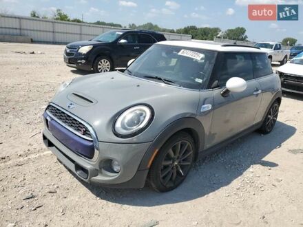 Міні Cooper, об'ємом двигуна 2 л та пробігом 138 тис. км за 1900 $, фото 1 на Automoto.ua