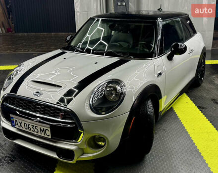 Міні Cooper, об'ємом двигуна 2 л та пробігом 34 тис. км за 16499 $, фото 1 на Automoto.ua