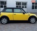 Жовтий Міні Cooper, об'ємом двигуна 1.6 л та пробігом 303 тис. км за 5000 $, фото 12 на Automoto.ua