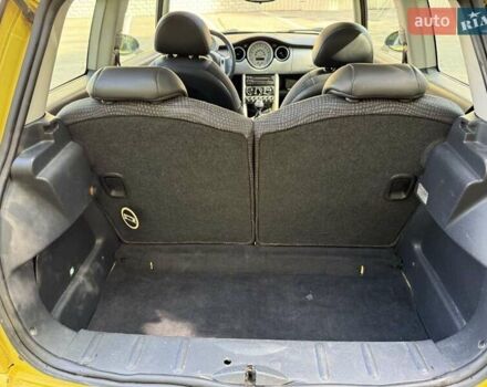 Жовтий Міні Cooper, об'ємом двигуна 1.6 л та пробігом 208 тис. км за 3950 $, фото 2 на Automoto.ua