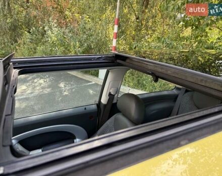 Жовтий Міні Cooper, об'ємом двигуна 1.6 л та пробігом 208 тис. км за 3950 $, фото 7 на Automoto.ua