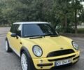 Жовтий Міні Cooper, об'ємом двигуна 1.6 л та пробігом 273 тис. км за 3500 $, фото 1 на Automoto.ua