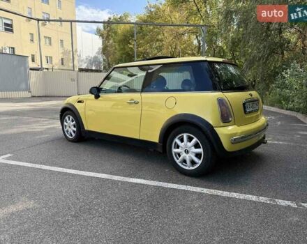 Жовтий Міні Cooper, об'ємом двигуна 1.6 л та пробігом 208 тис. км за 3950 $, фото 19 на Automoto.ua