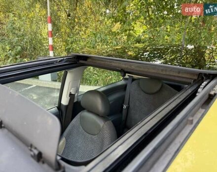 Жовтий Міні Cooper, об'ємом двигуна 1.6 л та пробігом 208 тис. км за 3950 $, фото 6 на Automoto.ua