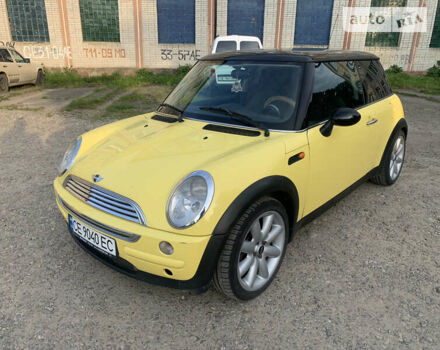 Жовтий Міні Cooper, об'ємом двигуна 1.6 л та пробігом 155 тис. км за 5100 $, фото 11 на Automoto.ua