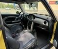 Жовтий Міні Cooper, об'ємом двигуна 1.6 л та пробігом 208 тис. км за 3950 $, фото 13 на Automoto.ua