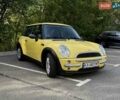Жовтий Міні Cooper, об'ємом двигуна 1.6 л та пробігом 208 тис. км за 3950 $, фото 5 на Automoto.ua