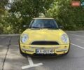 Жовтий Міні Cooper, об'ємом двигуна 1.6 л та пробігом 208 тис. км за 3950 $, фото 12 на Automoto.ua
