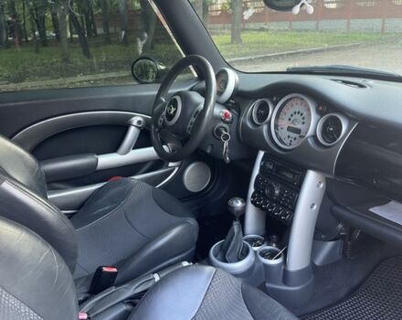 Жовтий Міні Cooper, об'ємом двигуна 1.6 л та пробігом 273 тис. км за 3500 $, фото 4 на Automoto.ua