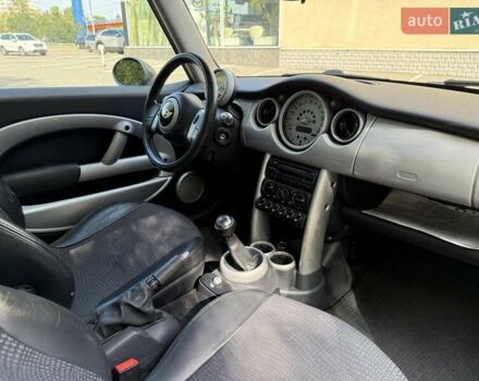 Жовтий Міні Cooper, об'ємом двигуна 1.6 л та пробігом 208 тис. км за 3950 $, фото 9 на Automoto.ua