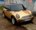 Желтый Мини Купер, объемом двигателя 1.6 л и пробегом 189 тыс. км за 4500 $, фото 1 на Automoto.ua