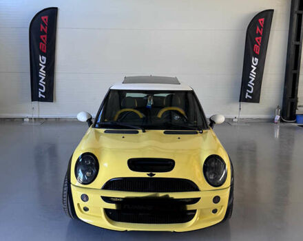 Желтый Мини Купер, объемом двигателя 1.58 л и пробегом 160 тыс. км за 12000 $, фото 3 на Automoto.ua