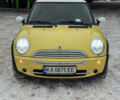 Жовтий Міні Cooper, об'ємом двигуна 1.6 л та пробігом 200 тис. км за 4800 $, фото 1 на Automoto.ua