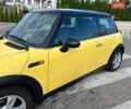 Жовтий Міні Cooper, об'ємом двигуна 1.6 л та пробігом 260 тис. км за 3400 $, фото 15 на Automoto.ua