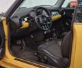 Желтый Мини Купер, объемом двигателя 1.6 л и пробегом 201 тыс. км за 6990 $, фото 41 на Automoto.ua