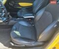 Жовтий Міні Cooper, об'ємом двигуна 1.6 л та пробігом 212 тис. км за 5500 $, фото 10 на Automoto.ua