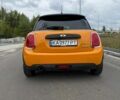 Жовтий Міні Cooper, об'ємом двигуна 1.5 л та пробігом 133 тис. км за 11390 $, фото 5 на Automoto.ua