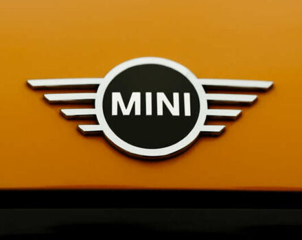 Жовтий Міні Cooper, об'ємом двигуна 1.5 л та пробігом 122 тис. км за 10999 $, фото 4 на Automoto.ua