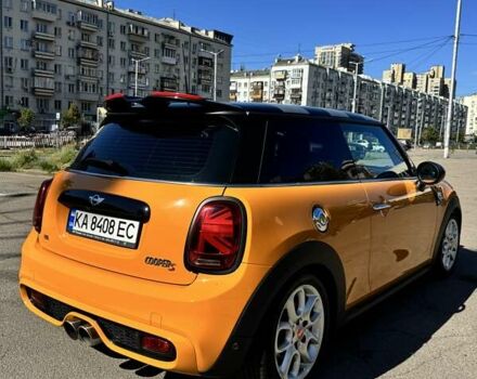 Желтый Мини Купер, объемом двигателя 2 л и пробегом 82 тыс. км за 14500 $, фото 6 на Automoto.ua