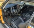 Жовтий Міні Cooper, об'ємом двигуна 1.5 л та пробігом 210 тис. км за 10000 $, фото 5 на Automoto.ua